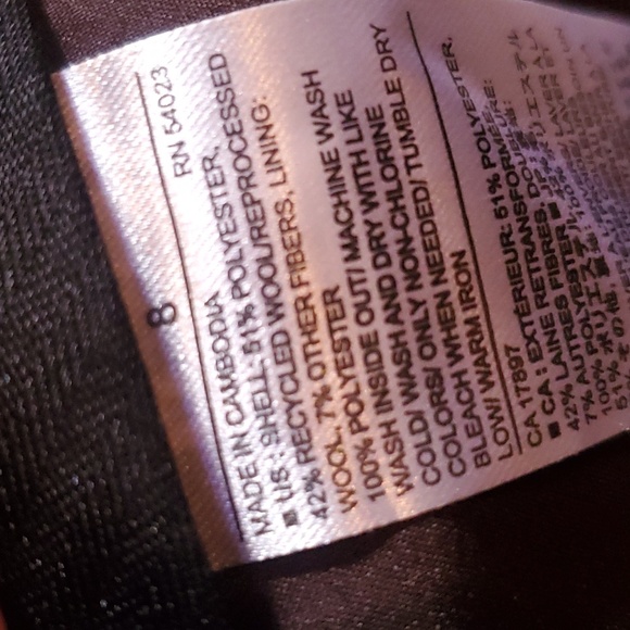 Banana Republic Pants - Picture 13 of 13